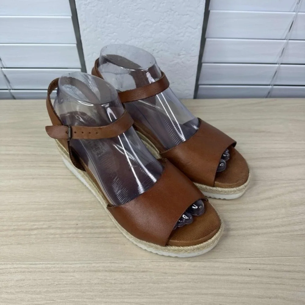Bertuchi Shoes Womens EU 39 Brown Ankle Strap Espadrille Wedge Boho‎ Sandals